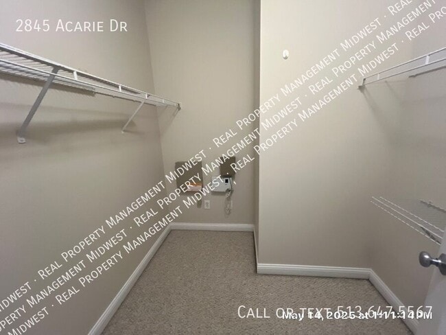 Building Photo - 2845 Acarie Dr