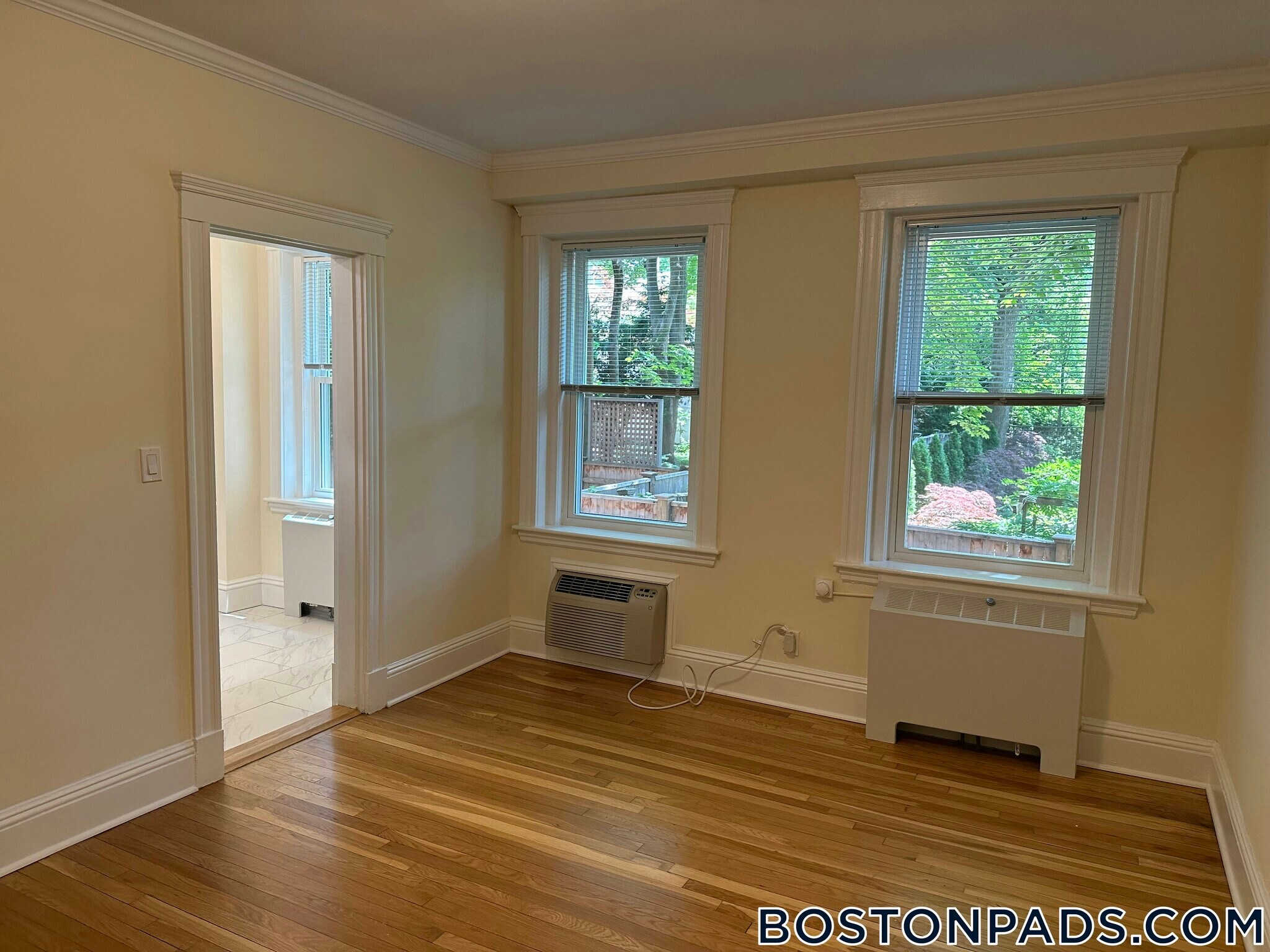 Building Photo - 22 Chauncy St