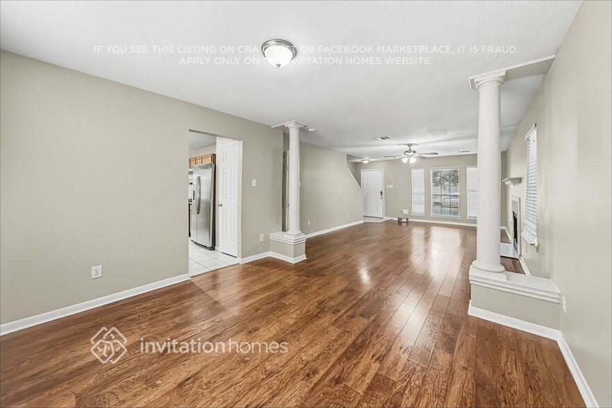 Building Photo - 1909 Fir Tree Dr