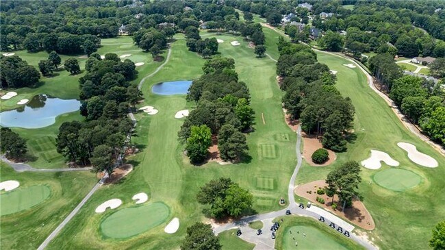 Building Photo - 5861 Yoshino Cherry Ln NE