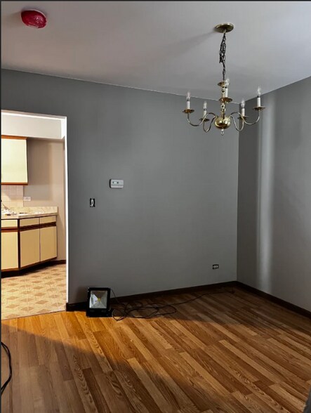 Building Photo - 1342 Orleans Dr