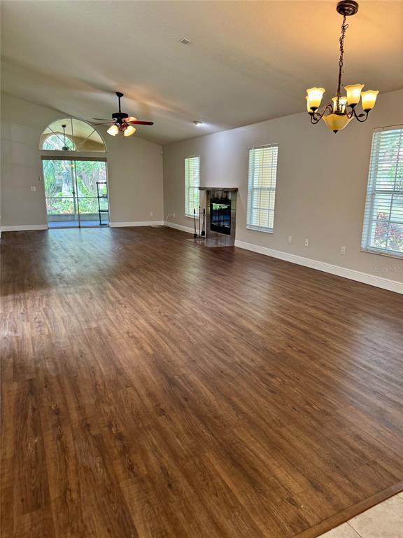 Building Photo - 1001 E Pebble Beach Cir