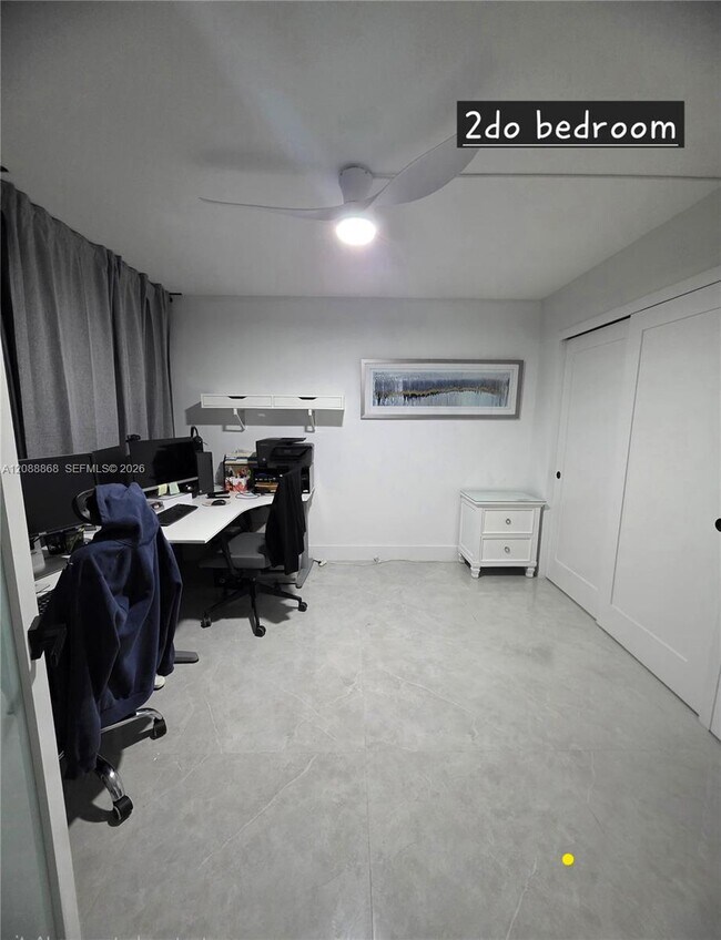 Building Photo - 6446 Miami Lakes Dr