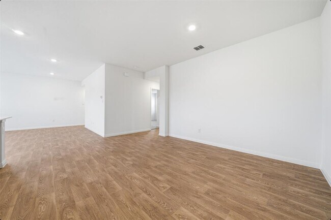 Building Photo - 514 Globe Mallow Cir