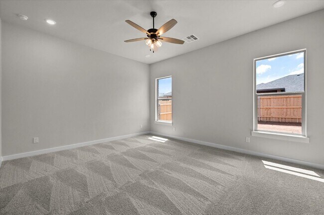 Building Photo - 3202 Farmhouse Ave