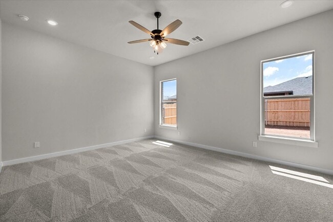Building Photo - 3203 Farmhouse Ave