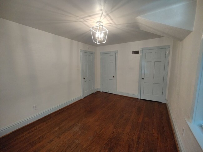 Building Photo - 7924 Delmar Blvd
