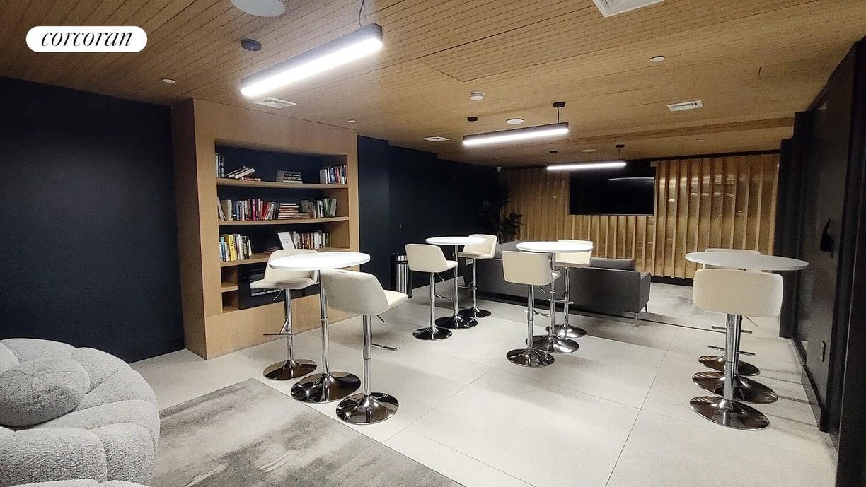 Building Photo - 620 W 153rd St