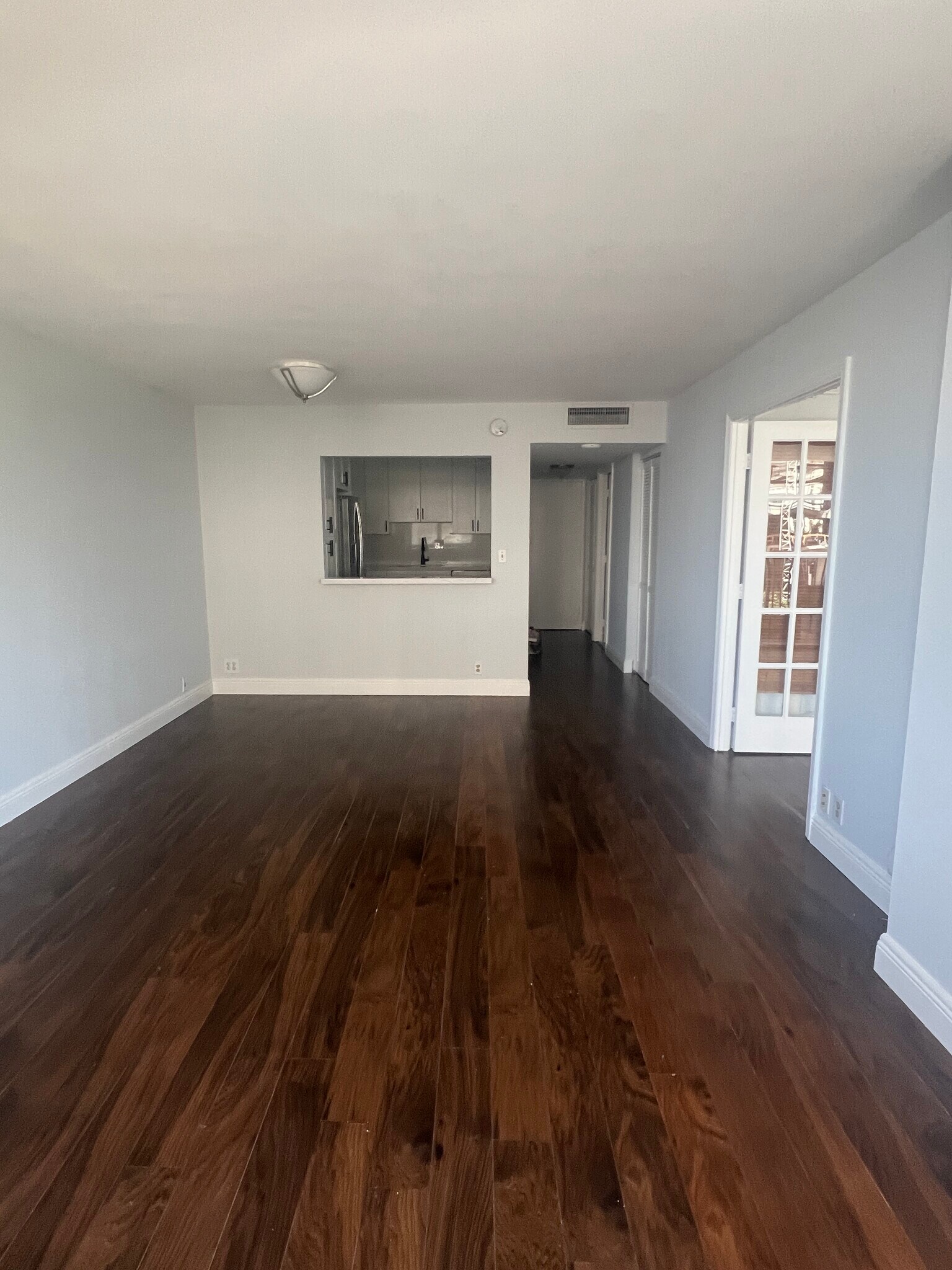 Building Photo - 1865 Brickell Ave