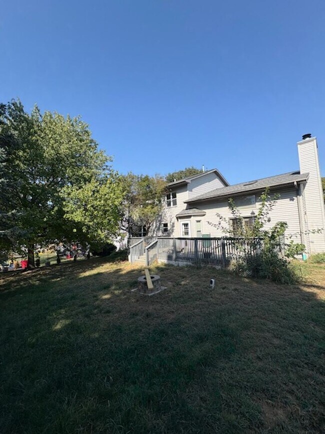 Building Photo - Beautiful Home in Peoria just off of Unive...