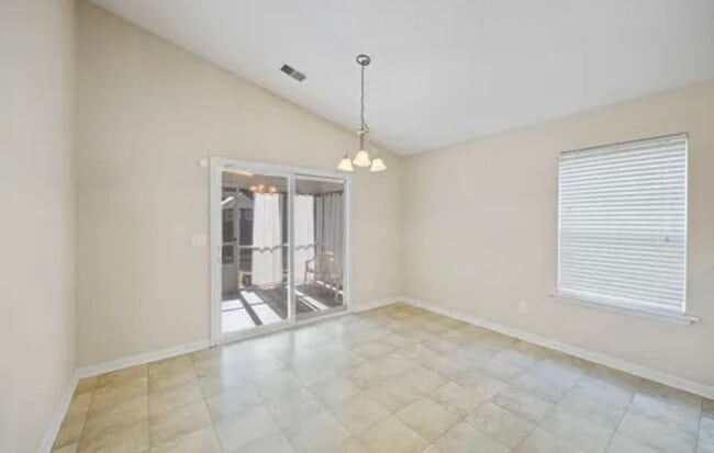 Building Photo - Lexington 3bd/2ba Ranch in Persimmon Grove