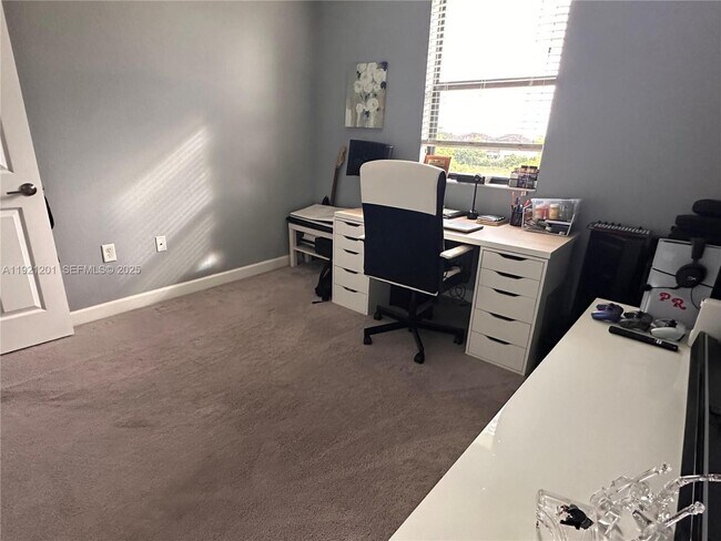 Building Photo - 3378 W 100th Terrace