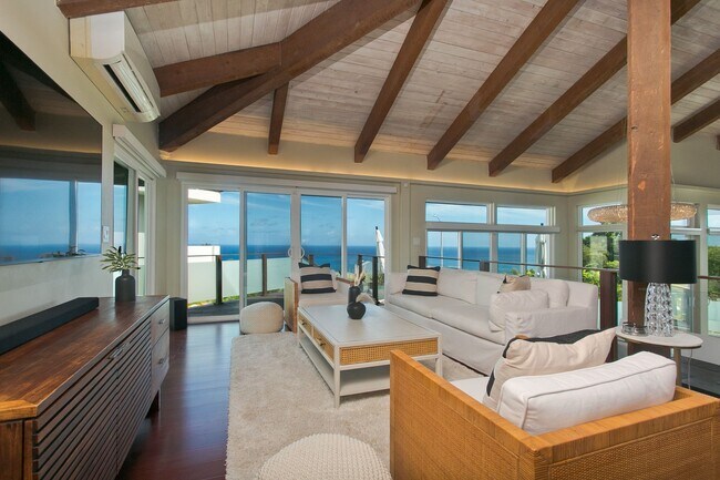 Building Photo - Elegant Oceanview Residence in Prestigious Hawaii Loa Ridge – 3 Bed / 3 Bath
