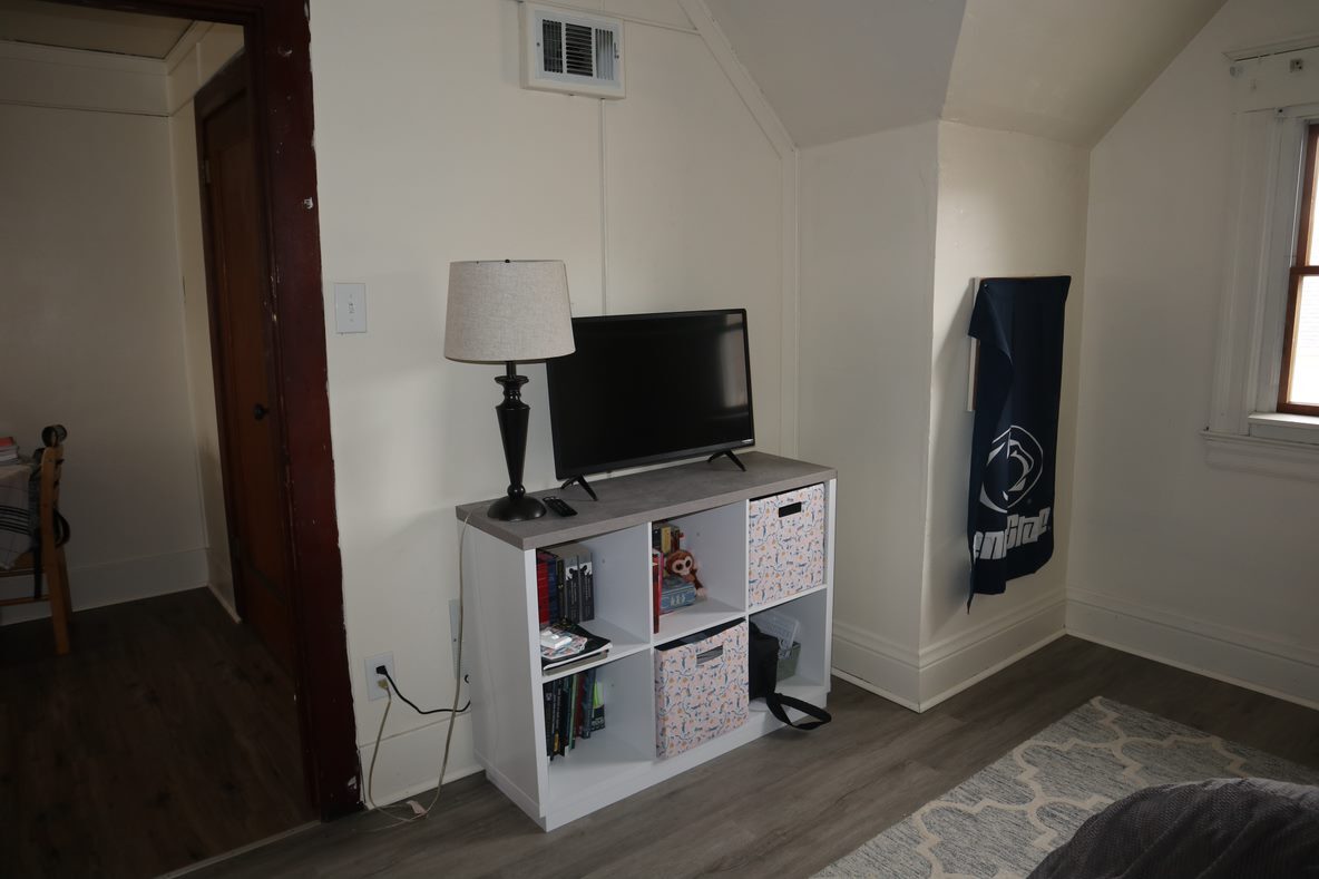 Building Photo - 602 2nd St