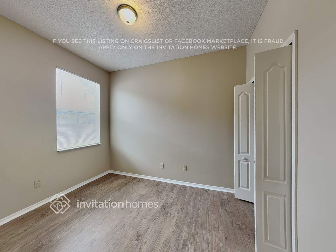 Building Photo - 2430 Leaning Pine St