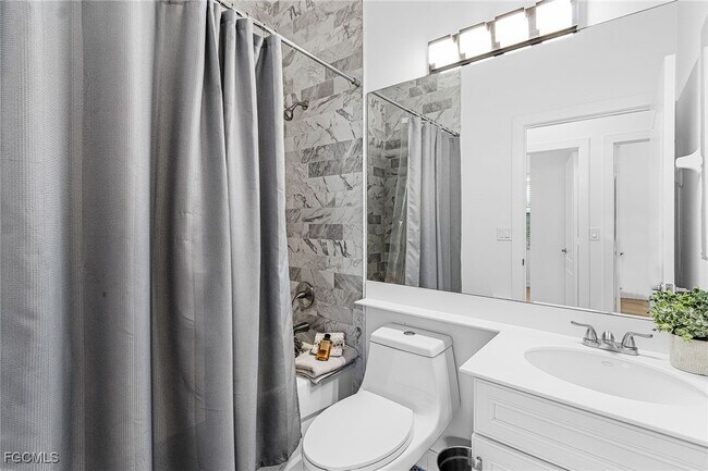 Building Photo - 13060 Sail Away St