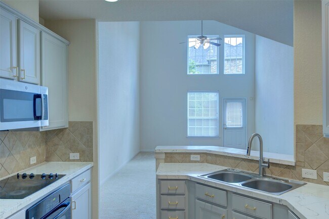 Building Photo - 1139 Glenwood Canyon Ln