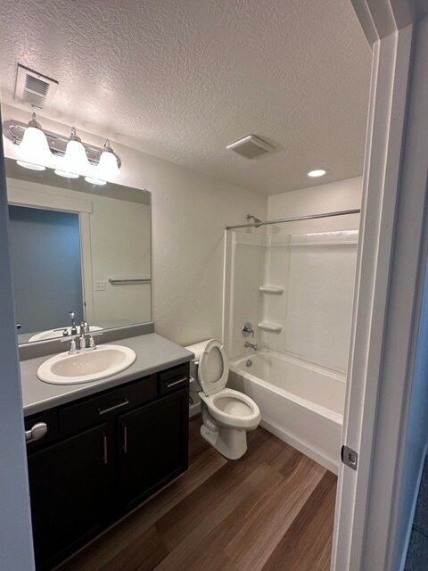 Building Photo - Adorable 4 bedroom Townhome in Lehi