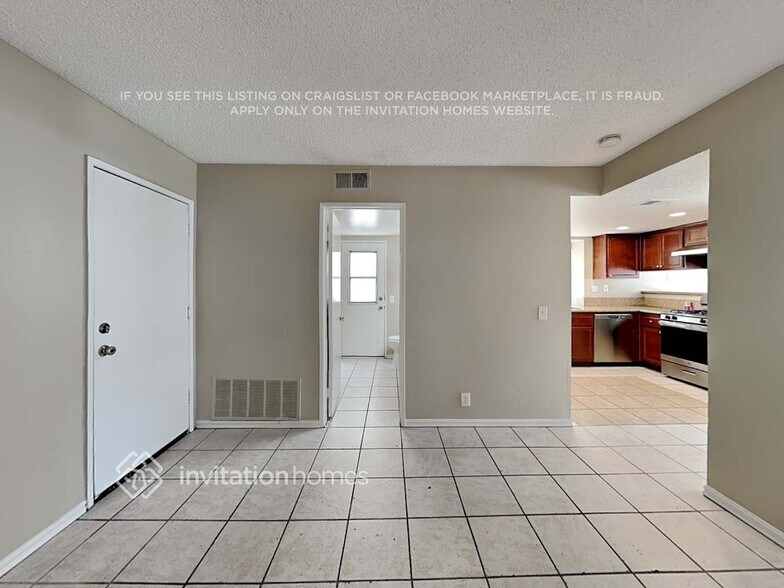 Building Photo - 11951 Sugar Creek Ct