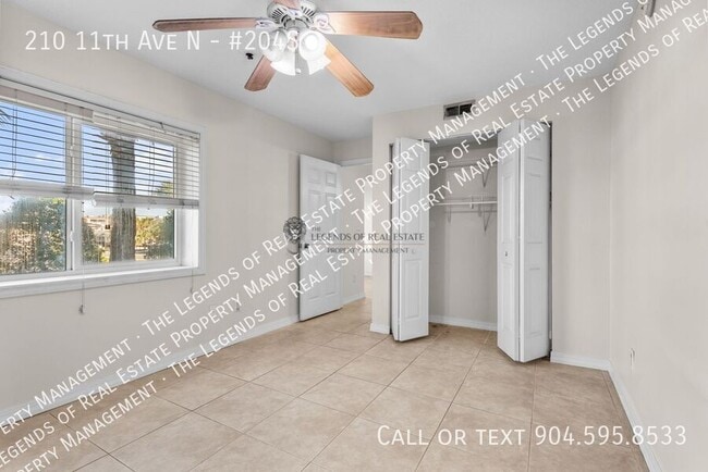 Building Photo - 210 11th Ave N