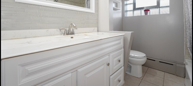 Building Photo - 3803 S Lombard Ave