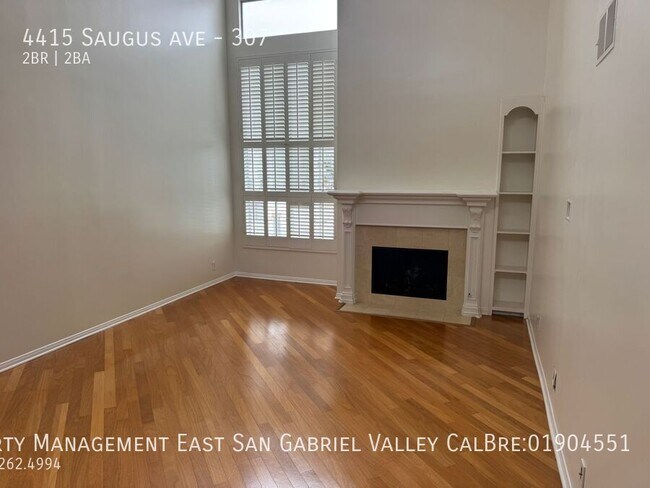 Building Photo - 4415 Saugus Ave