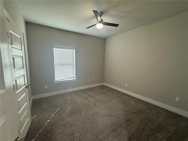 Building Photo - 500 Ryder St