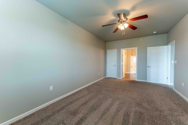 Primary Bedroom - Coryell Commons