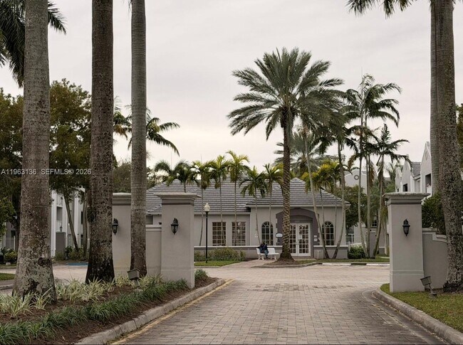 Building Photo - 777 SW 111th Way