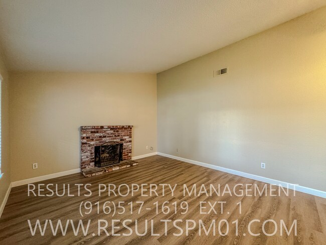 Building Photo - Spacious Single-Story Home in Prime Citrus Heights Location