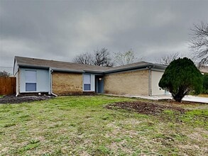 Building Photo - 3 BR/2BA | Renovated Single Family Home | 2-Car Garage | Gated backyard