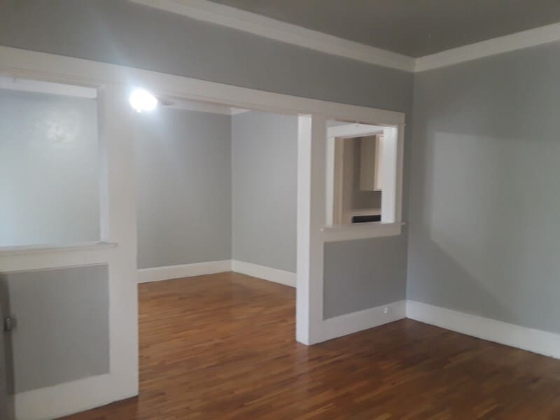 Building Photo - 880 E 100 S