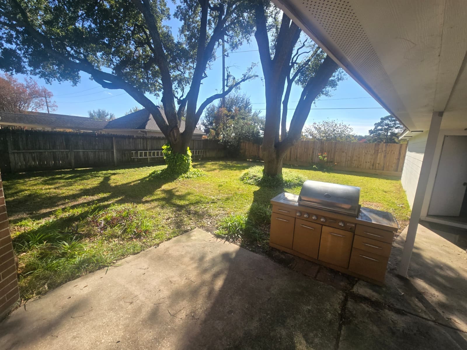 Building Photo - 12851 Apple Forest Trl