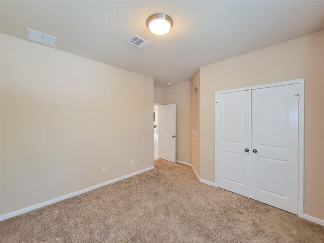 Building Photo - "Charming 3-Bed, 2-Bath Retreat in Humble, TX – Your Perfect Home Awaits on Justin Ridge Ln!"