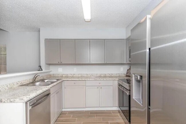 Building Photo - 810 Dunson Glen Dr