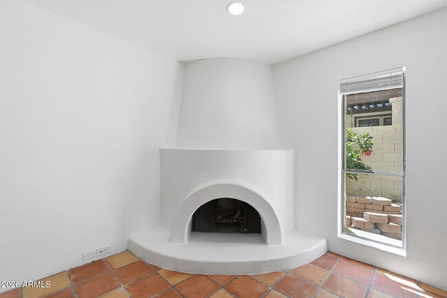 Building Photo - 8825 S 48th St