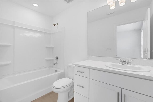 Building Photo - 8765 Daybreak St