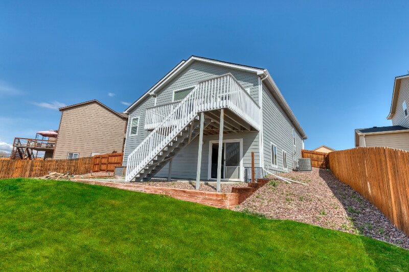 Building Photo - 7726 Dutch Loop