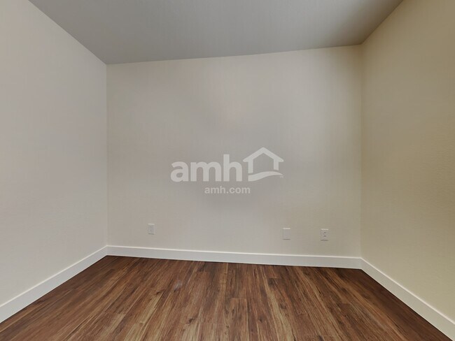 Building Photo - 7972 Crowder St