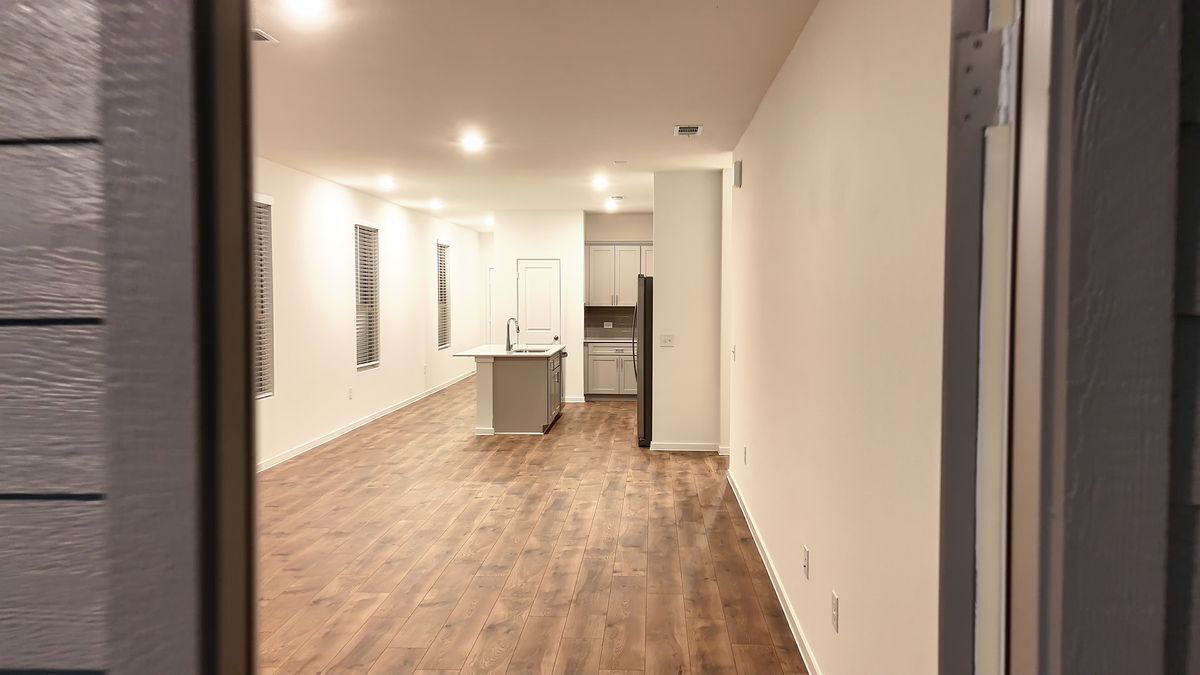 Building Photo - 15932 Blass Vly Dr