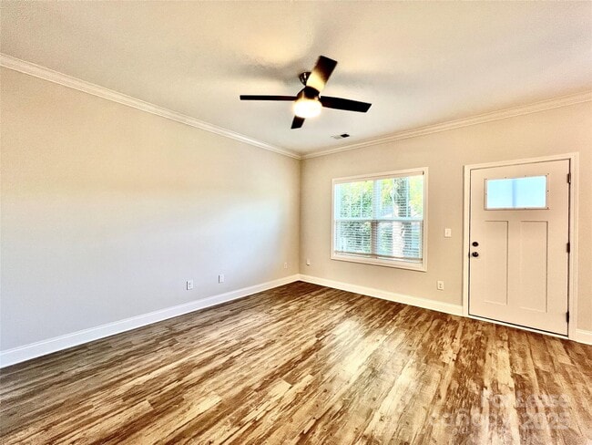Building Photo - 2036 Summey Ave