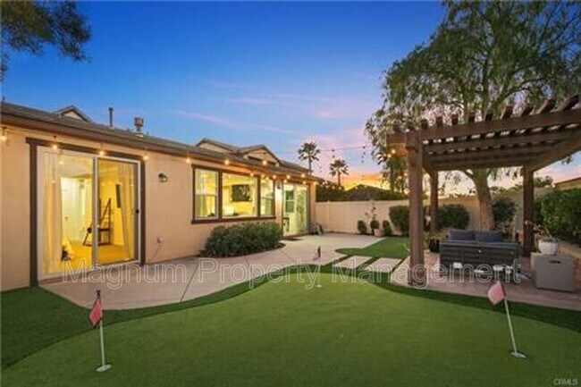 Building Photo - 31650 Sweetwater Cir