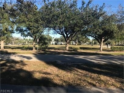 Building Photo - 2304 Grand Ave