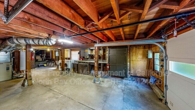 Building Photo - 101 Barber Ave