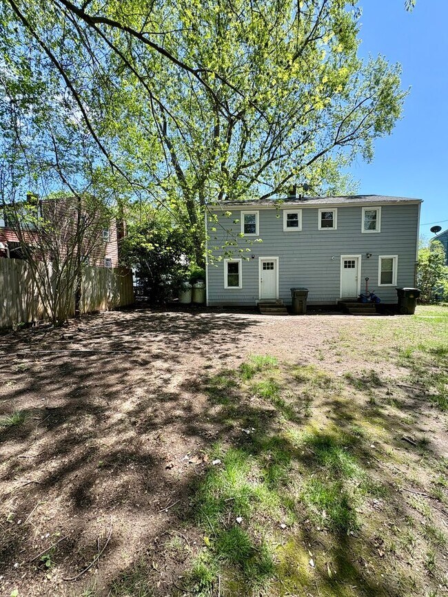 Building Photo - 65-67 Ridgeview Circle