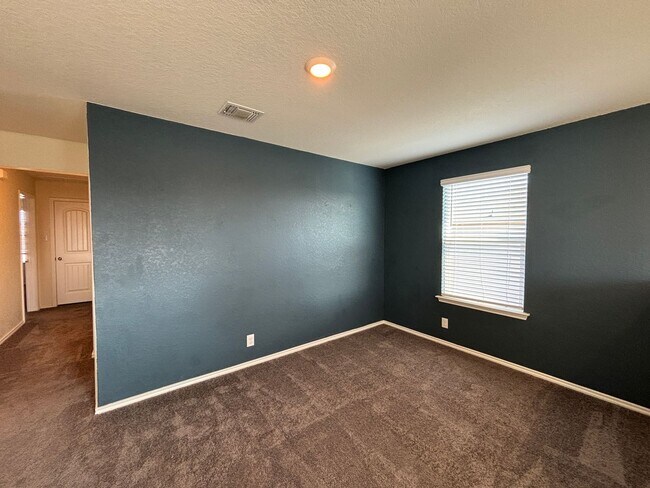 Building Photo - 14721 Hooded Merganser