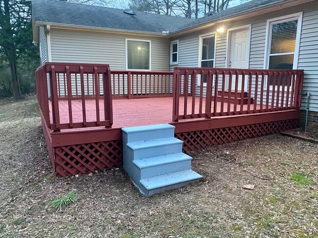 Building Photo - 26558 Martin Branch Rd