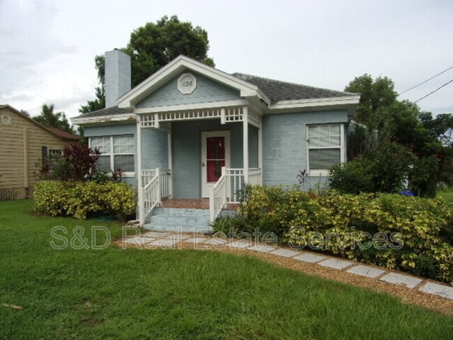 Building Photo - 826 Hollingsworth Rd
