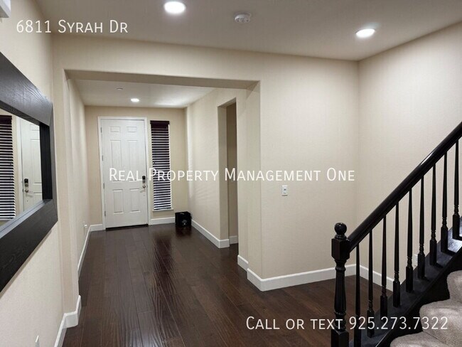 Building Photo - 6811 Syrah Dr
