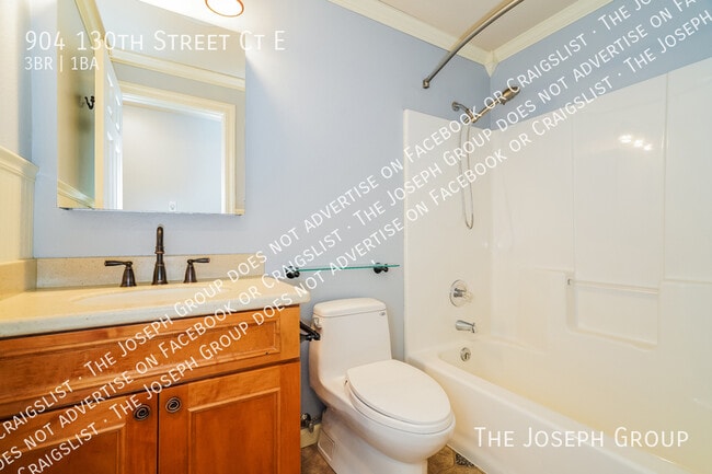 Building Photo - 904 130th St Ct E